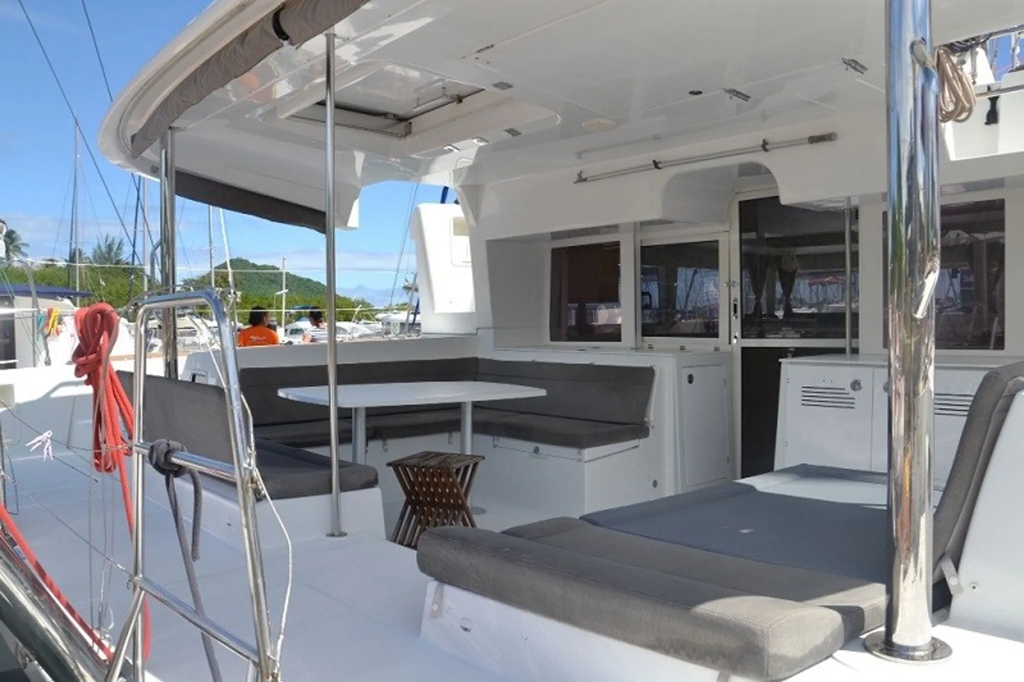 Lagoon 450 F Divalto saloon