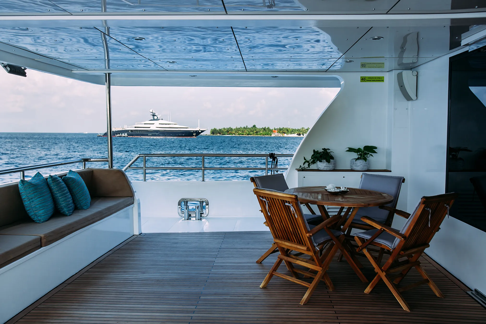 SFW 31 Alice aft deck