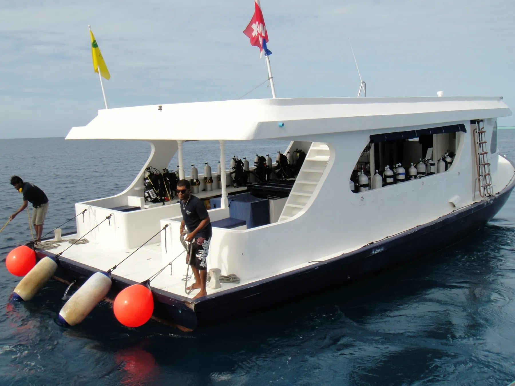 Custom Built 118 Duke of York exterior