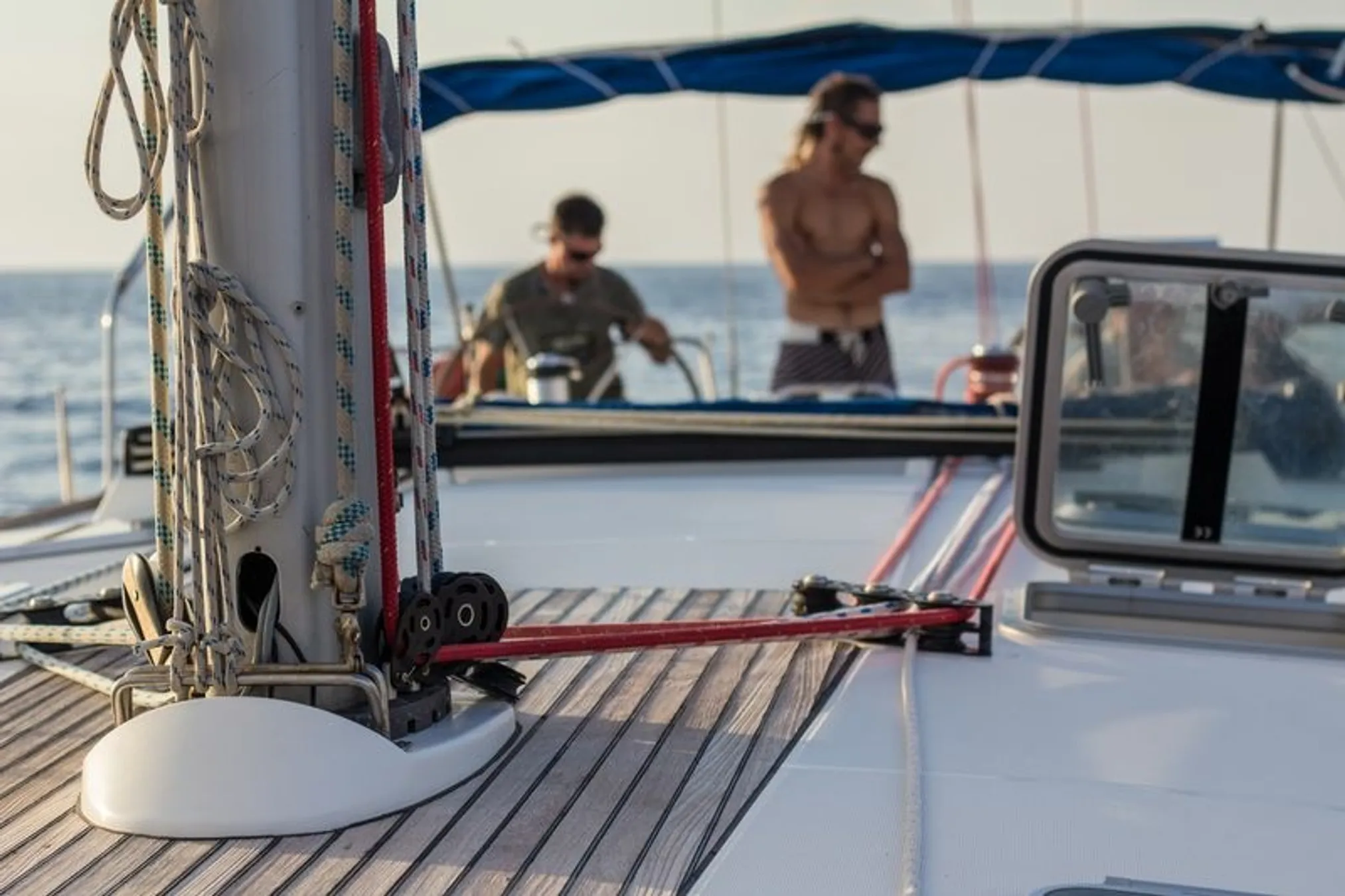 Jeanneau Sun Odyssey 49 Barca cockpit